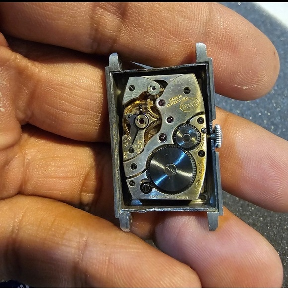 Vintage Doxa Mens Mechanical Wind Up Tank Watch Silver Tone Working Bund Strap - Picture 5 of 12